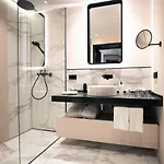 & Freiwerk Otel 4*