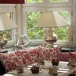 & Freiwerk Otel 4*